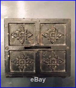 1887 Cast Iron Security Safe Deposit Floor Safe Combination Lock Toy Bank