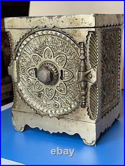 1897 J. E. STEVENS KEY COMBINATION SAFE #40 Burglar Safe House Cast Iron BANK