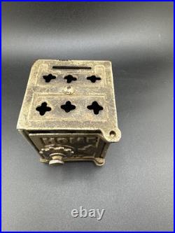 1900 CAST IRON HOME SAFE COMBINATION FLOOR SAFE FIGURAL STILL BANK By KENTON 1900 CAST IRON HOME SAFE COMBINATION FLOOR SAFE FIGURAL STILL BANK By KENTON