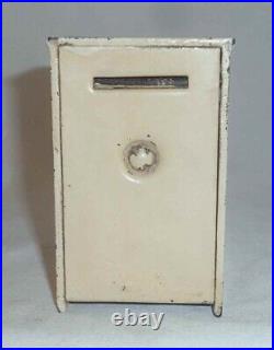 1932 Arcade Toy Cast Iron Kelvinator Refrigerator Still Penny Bank Cream Colored