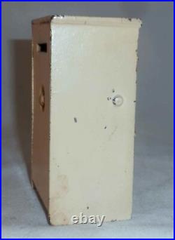 1932 Arcade Toy Cast Iron Kelvinator Refrigerator Still Penny Bank Cream Colored 1932 Arcade Toy Cast Iron Kelvinator Refrigerator Still Penny Bank Cream Colored