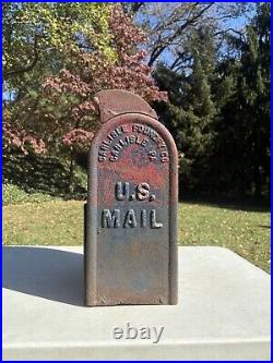 1940 Carlisle Foundry Cast Iron US Mailbox Letter Drop