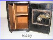 Antique Cast Iron Safe Fidelity Twin Trust Bank -1887 Henry. C. Hart. Rated E