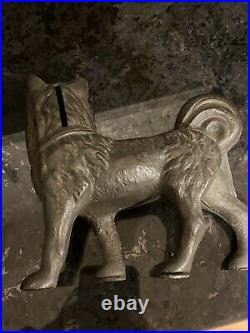 Antique RARE Cast Iron Husky Dog Still Bank Gray Iron Casting Co. 1910