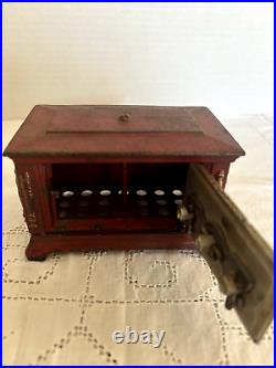 Antique Radio Bank Vintage Red Kenton Toys, Kenton, Ohio