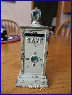 Antique c1920's Dent cast iron Stop & Save traffic light still bank