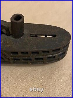 Arcade Cast Iron Paddle Wheel Boat Bank ar-56