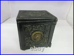 Collectible Cast Iron Vintage Royal Safe Deposit Safe Savings Bank 199-f