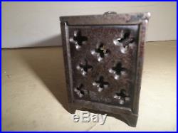Cute old original little cast iron Daisy Safe key lock Safe still bank c. 1899