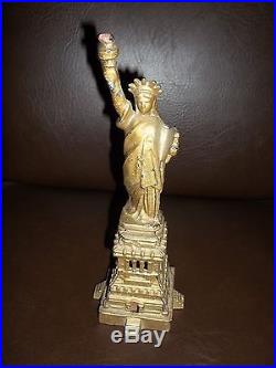 Great original Kenton cast iron Statue of Liberty still bank multiple pce cast