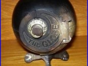 HARD TO FIND c. 1895-1903 Wing Copper Flashed The Globe Cast iron Safe Bank