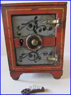 Key Lock Safe (Antique Cast Iron Still Bank)