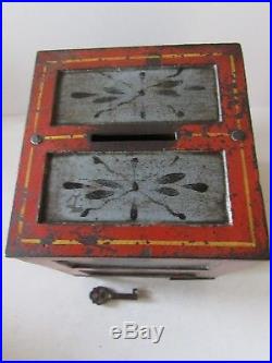 Key Lock Safe (Antique Cast Iron Still Bank)