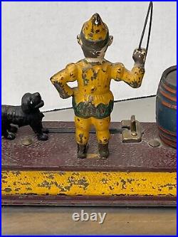 Mechanical Bank trick dog works. 1988. Original paint and lock