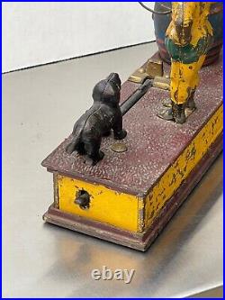 Mechanical Bank trick dog works. 1988. Original paint and lock