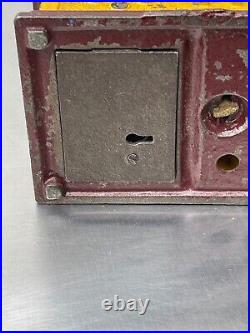 Mechanical Bank trick dog works. 1988. Original paint and lock