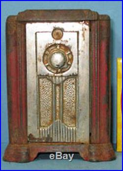 NOW ON SALE 1936/40 RADIO WithCOMB DOOR OLD CAST IRON BANK GUARANTEED ORIG CI 658