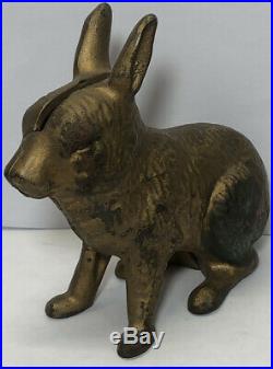 Original Antique Vintage Arcade Cast Iron Seated Bunny Rabbit Still Penny Bank