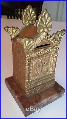 RARE Cast Iron HEN on NEST BANK US c. 1900 Moore's 546 books at $2000 rated E