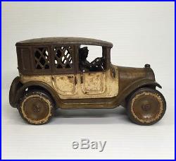 RARE VINTAGE ARCADE TAXI CAB BANK ORIGINAL c1920's CAST-IRON SEDAN HUBLEY KENTON