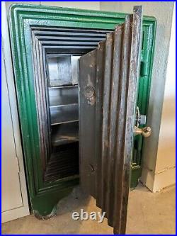 Sargent & Greenleaf Bank Safe Cast Iron antique fireproof