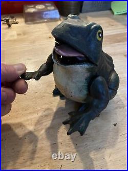 Toad Frog Mechanical Piggy Bank Patina Cast Iron Lizard Reptile Collector 3+ LBS