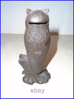 Vintage 1918 Cast Iron Owl Coin Bank Be wise, Save money Made By A. C. Williams