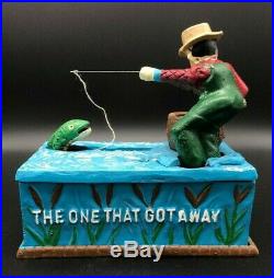 Vintage 1962 Fishing Cast Iron Coin Bank The One That Got Away Fish Barrel Funny