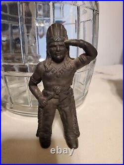 Vintage Cast Iron American Indian With Tomahawk Coin Bank (6)