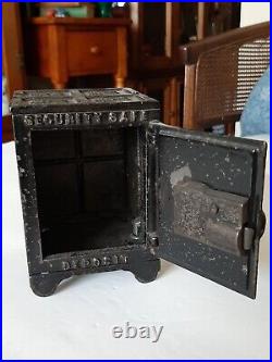Vintage Cast Iron Metal Bank Security Safe Deposit Safe 1881 With Combo
