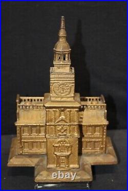 Vintage Independence Hall Cast Iron Coin Bank Created In 1875 By Enterprise Mfg