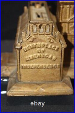 Vintage Independence Hall Cast Iron Coin Bank Created In 1875 By Enterprise Mfg