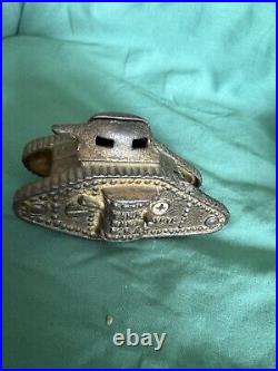 Vintage Tank Bank USA 1918 Cast Iron WW1 Tank