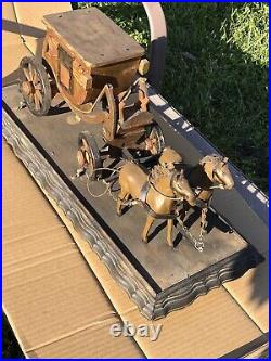 Wells Fargo Stagecoach/ Horses Handemade Wood/ Cooper Removable Glass Case VTG